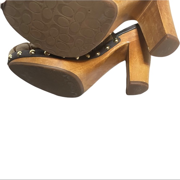 Coach 1941 Willow Signature Stud Detail Mule Clogs - Picture 4 of 9